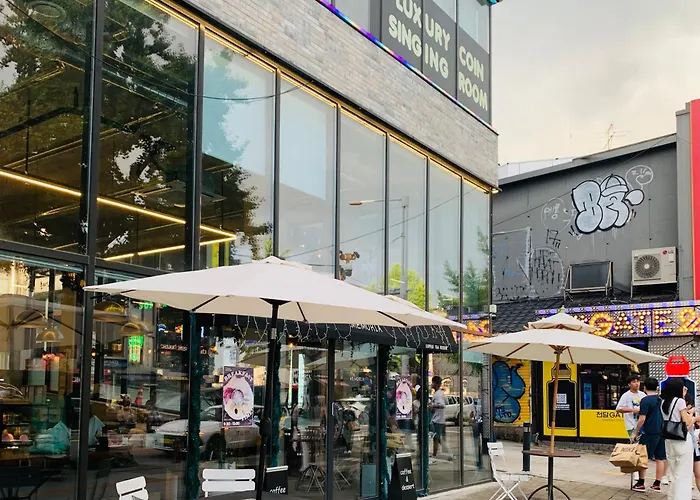 Cozy Erin Stay, Itaewon Apartment *